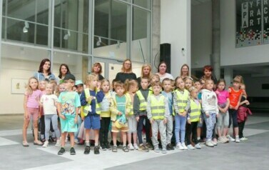 "Impresje puławskie" - otwarcie wystawy prac uczestnik&oacute;w lekcji galeryjnych (12 czerwca 2024) 14