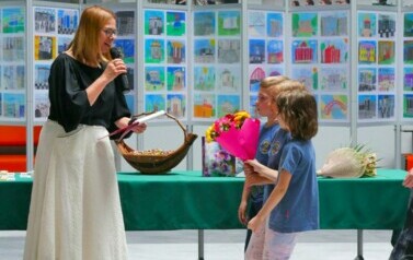 "Impresje puławskie" - otwarcie wystawy prac uczestnik&oacute;w lekcji galeryjnych (12 czerwca 2024) 30