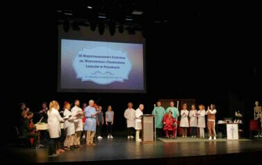 IX Międzynarodowy Festiwal im. Wincentego i Franciszka Lessl&oacute;w &ndash; spektakl &bdquo;Chory z urojenia&rdquo; (30 sierpnia 2024) 13