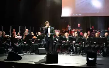 Koncert muzyki filmowej w wykonaniu Puławskiej Orkiestry Dętej i gości (30 listopada 2024) 34