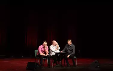 Kabaret Ani Mru Mru: program - "Mniej więcej" (14 lutego 2025) 10