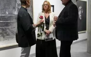 Wernisaż wystawy &bdquo;Rysowanie światłem&rdquo; - Kaja Kozon (28 lutego 2025) 14