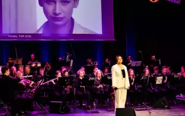 Koncert na Dzień Kobiet - muzyka filmowa i nie tylko w wykonaniu Puławskiej Orkiestry Dętej i gości (8 marca 2025) 3