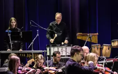 Koncert na Dzień Kobiet - muzyka filmowa i nie tylko w wykonaniu Puławskiej Orkiestry Dętej i gości (8 marca 2025) 4