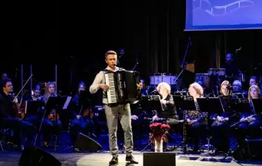 Koncert na Dzień Kobiet - muzyka filmowa i nie tylko w wykonaniu Puławskiej Orkiestry Dętej i gości (8 marca 2025) 17