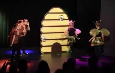Premiery teatralne Dziecięcego Teatrzyku &bdquo;Figielek&rdquo; oraz Warsztat&oacute;w &bdquo;Zabawa w Teatr&rdquo; (15 czerwca 2025) 13