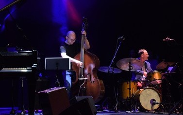Koncert Kadry Międzynarodowych Warsztat&oacute;w Jazzowych sPOKo Jazz Puławy 2021 (11 lipca 2021) 