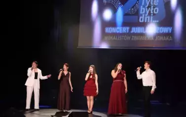 &bdquo;Tyle było dni&hellip;&rdquo;. Koncert Jubileuszowy wokalist&oacute;w Zbigniewa Jonaka (5 września 2025) 13