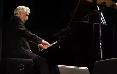 &bdquo;Tyle było dni&hellip;&rdquo;. Koncert Jubileuszowy wokalist&oacute;w Zbigniewa Jonaka (5 września 2025) 37