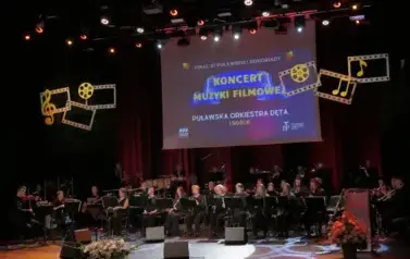 Finał XI Puławskiej Senioriady - Koncert muzyki filmowej w wykonaniu Puławskiej Orkiestry Dętej (22 października 2025) 4