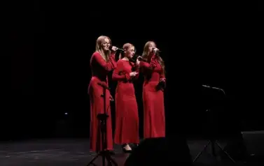 "Ja to mam szczęście. M&oacute;j kraj szczęśliwy, piękny, prawdziwy..." - Koncert patriotyczny "Żeby Polska była Polską" (16 listopada 2025) 10
