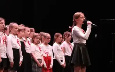 "Ja to mam szczęście. M&oacute;j kraj szczęśliwy, piękny, prawdziwy..." - Koncert patriotyczny "Żeby Polska była Polską" (16 listopada 2025) 19