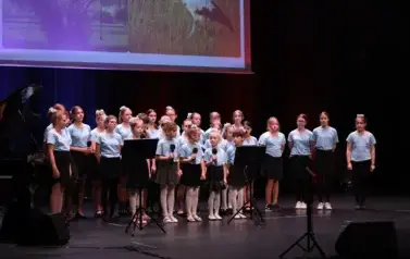 "Ja to mam szczęście. M&oacute;j kraj szczęśliwy, piękny, prawdziwy..." - Koncert patriotyczny "Żeby Polska była Polską" (16 listopada 2025) 29