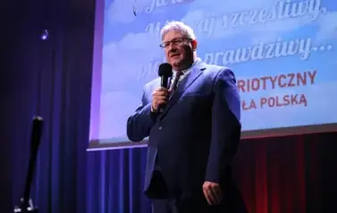 "Ja to mam szczęście. M&oacute;j kraj szczęśliwy, piękny, prawdziwy..." - Koncert patriotyczny "Żeby Polska była Polską" (16 listopada 2025) 33