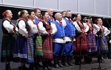 II Jarmark Świąteczny przy choince (12 grudnia 2025) 2