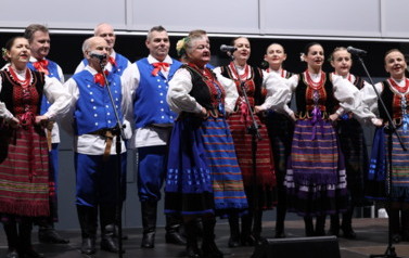 II Jarmark Świąteczny przy choince (12 grudnia 2025) 20