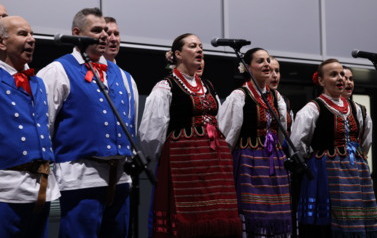 II Jarmark Świąteczny przy choince (12 grudnia 2025) 24