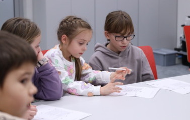 Uniwersytet Dziecięcy UMCS w Puławach - wykład i warsztaty (13 grudnia 2025) 8