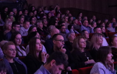 "Zaśpiewajmy kolędę". Koncert świąteczny Zespołu Pieśni i Tańca "Powiśle" (19 grudnia 2025) 27