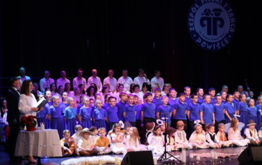 "Zaśpiewajmy kolędę". Koncert świąteczny Zespołu Pieśni i Tańca "Powiśle" (19 grudnia 2025) 34