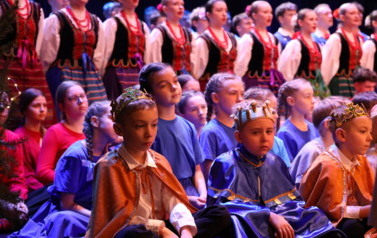 "Zaśpiewajmy kolędę". Koncert świąteczny Zespołu Pieśni i Tańca "Powiśle" (19 grudnia 2025) 37