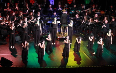 Podr&oacute;ż przez światowe hity kinowe. Koncert Puławskiej Orkiestry Dętej i gości (14 lutego 2026)