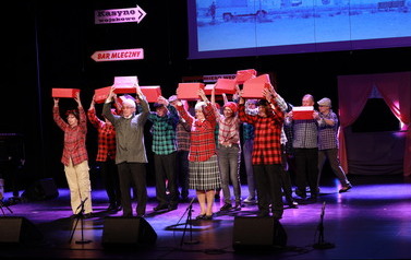  &bdquo;Dzieci PRL-u&rdquo; - spektakl Teatru RETRO (21 kwietnia 2026) 19
