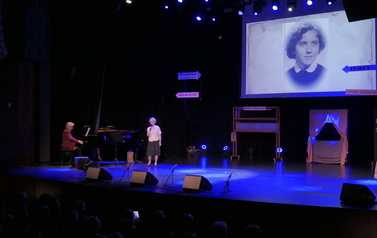  &bdquo;Dzieci PRL-u&rdquo; - spektakl Teatru RETRO (21 kwietnia 2026) 38