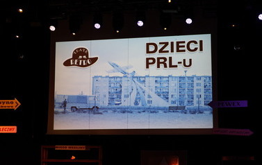  &bdquo;Dzieci PRL-u&rdquo; - spektakl Teatru RETRO (21 kwietnia 2026) 50