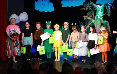 Premiera Dziecięcego Teatrzyku Figielek: Ż&oacute;łw i Echo Sł&oacute;w i Warsztat&oacute;w Zabawa w Teatr: Kraina Uczuć z Jednorożcem (19 czerwca 2026) 1