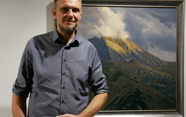 "Tatry nad Wisłą". Wernisaż wystawy malarstwa Bartka Leszczyny (27 sierpnia 2021) 