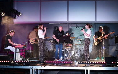 Koncert "Oldies but Goldies" - Magda i Zosia Gąsiorowskie z zespołem Blues Smile Band (10 sierpnia 2026) 16
