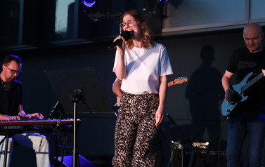 Koncert "Oldies but Goldies" - Magda i Zosia Gąsiorowskie z zespołem Blues Smile Band (10 sierpnia 2026) 27