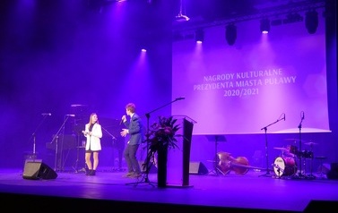 Wręczenie nagr&oacute;d kulturalnych Prezydenta Miasta Puławy (03 listopada 2021) 
