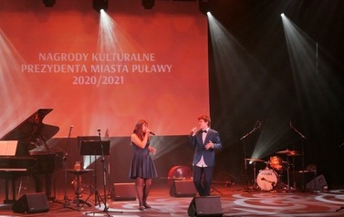 Wręczenie nagr&oacute;d kulturalnych Prezydenta Miasta Puławy (03 listopada 2021)