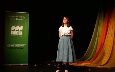 Eliminacje powiatowe do 25. Jesiennego Konkursu Recytatorskiego "Śmiechem-żartem" (15 listopada 2021) 