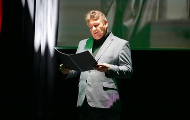 Koncert poezji "Do Ciebie wołam Człowieku..." (12 grudnia 2021)