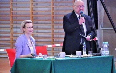 XX Og&oacute;lnopolski Konkurs Tańc&oacute;w Polskich "O Pierścień Księżnej Izabeli" (12-13 marca 2022)