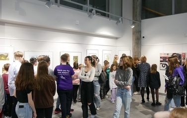 Wernisaż wystawy &bdquo;Bajki, baśnie i legendy polskie&rdquo; ze zbior&oacute;w BWA Galerii Zamojskiej (22 kwietnia 2022)
