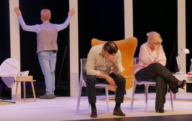 Spektakl komediowy &bdquo;Cudowna Terapia&rdquo; (23 kwietnia 2022) 