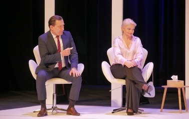 Spektakl komediowy &bdquo;Cudowna Terapia&rdquo; (23 kwietnia 2022)