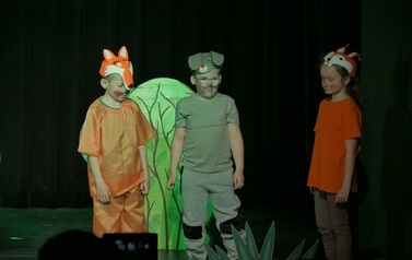 Premiery przedstawień Dziecięcego Teatrzyku Figielek, Zabawy w teatr i Teatru Mim&oacute;w (3 czerwca 2022) 8