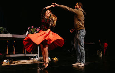 Spektakl Zima pod stołem Puławskiego Teatru Amatora (12 czerwca 2022) 1