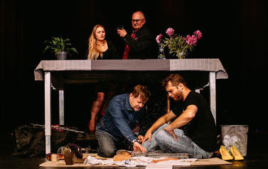 Spektakl Zima pod stołem Puławskiego Teatru Amatora (12 czerwca 2022) 11