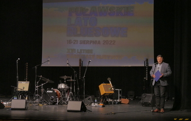 P1980494