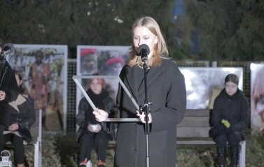 Zaduszki poetyckie pamięci Haliny Poświatowskiej (3 listopada 2022) 17