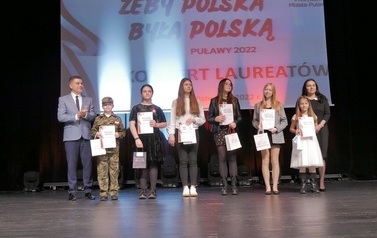 Koncert Laureat&oacute;w XVIII Przeglądu Poezji i Pieśni Niepodległościowej "Żeby Polska była Polską..." (5 listopada 2022) 5