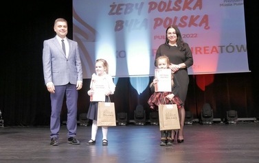 Koncert Laureat&oacute;w XVIII Przeglądu Poezji i Pieśni Niepodległościowej "Żeby Polska była Polską..." (5 listopada 2022) 9