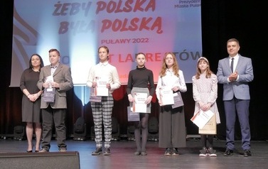 Koncert Laureat&oacute;w XVIII Przeglądu Poezji i Pieśni Niepodległościowej "Żeby Polska była Polską..." (5 listopada 2022) 11