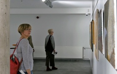 Ewa Siemińska "Baśniolas", Anna Lenkiewicz "Syntezy" - wernisaż wystaw (5 stycznia 2023) 20